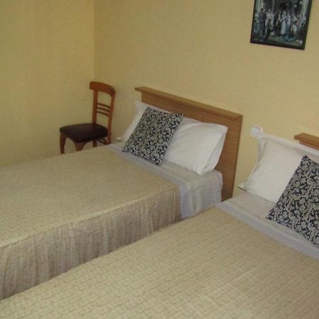Pension Mollo Мадрид Экстерьер фото
